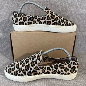 Time and Tru Women’s Leopard Slip On Sneakers Size 9 Casual Canvas Shoes
